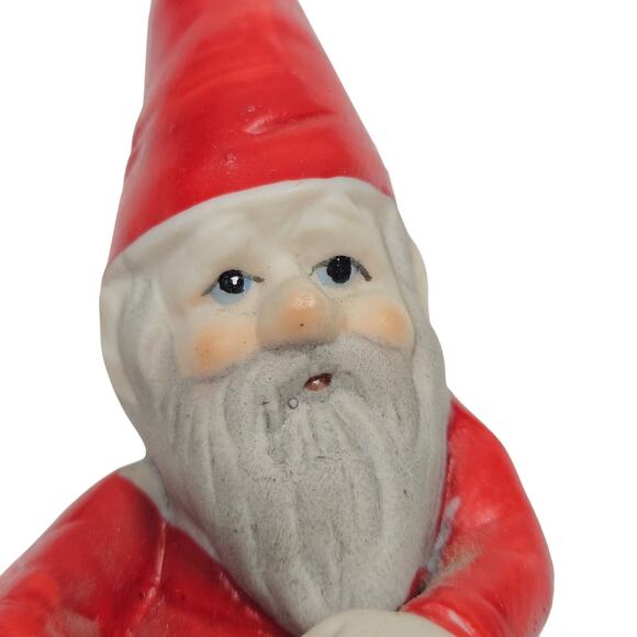 RARE Vintage Santa Gnome Porcelain with cat Christmas Holiday 5.5" Tall - Picture 5 of 8